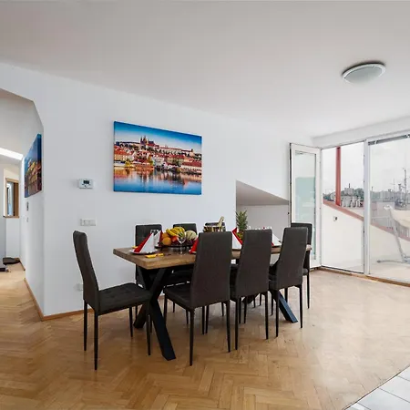 Blue Sky * Πράγα